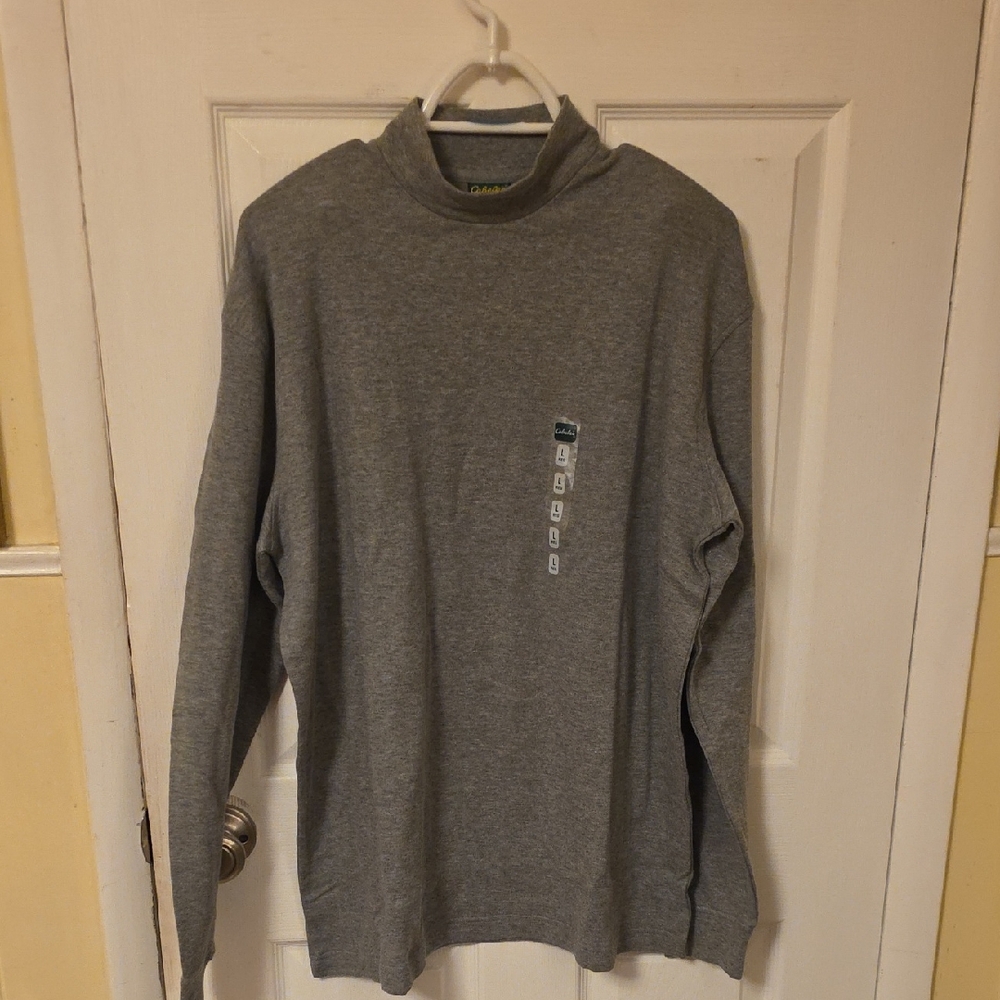 Cabela's Gray Mockneck Shirt for Men. Size Large. NEW